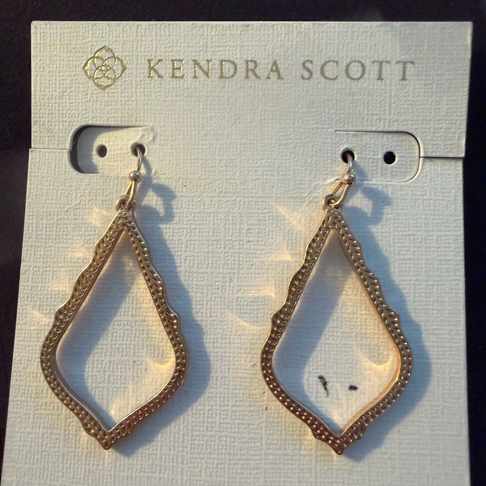 Kendra Scott Sophia Rose Gold Drop Textured Designer Earrings New with Tags